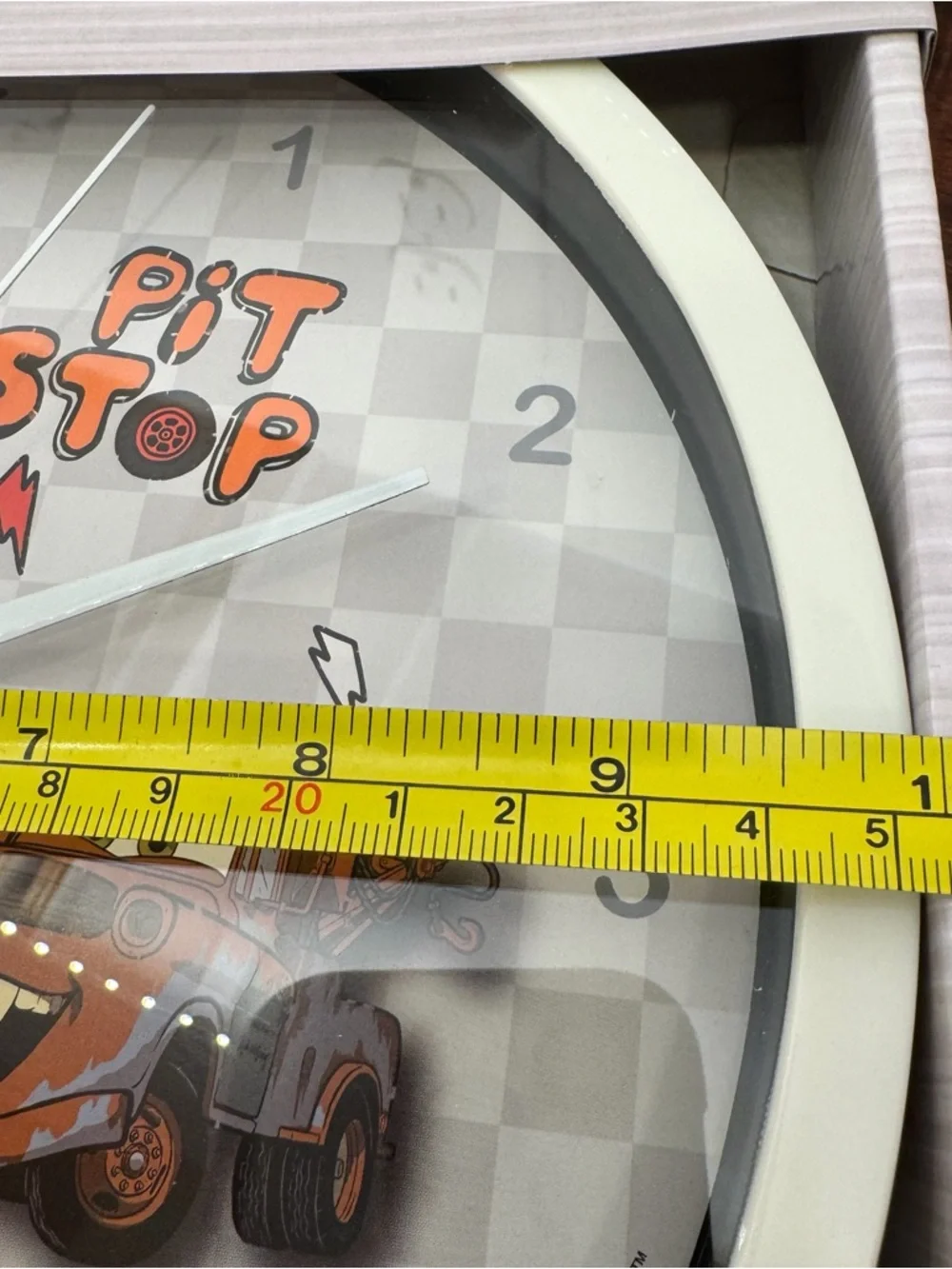 Disney Pixar Cars Lightning McQueen Wall Clock NEW Gift LMQ Tow Mater Luigi Race